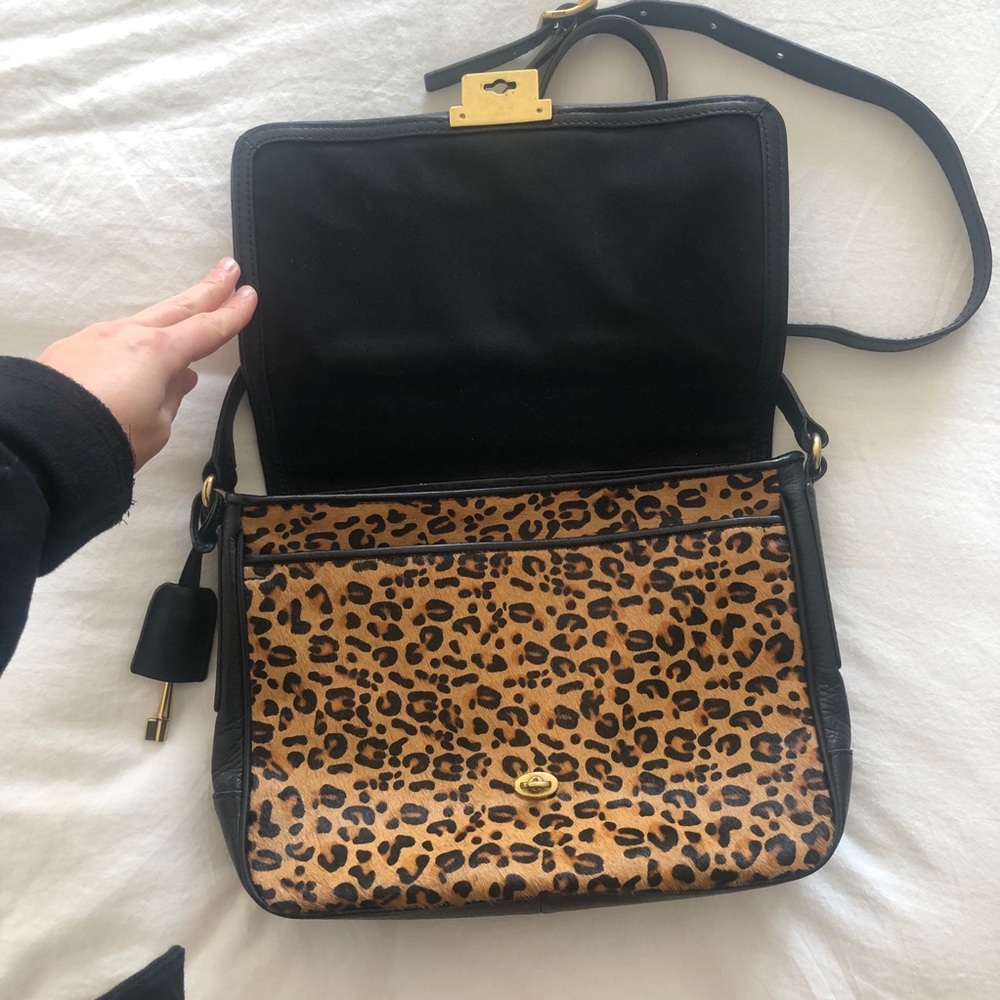 FOSSIL CHEETAH CROSSBODY - Picture 3 of 7